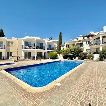 H&O Danaos Sea Breeze Apartment Paphos ภายนอก รูปภาพ
