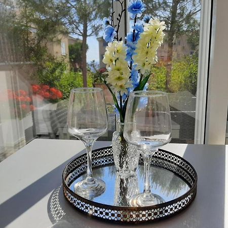 H&O Danaos Sea Breeze Apartment Paphos ภายนอก รูปภาพ