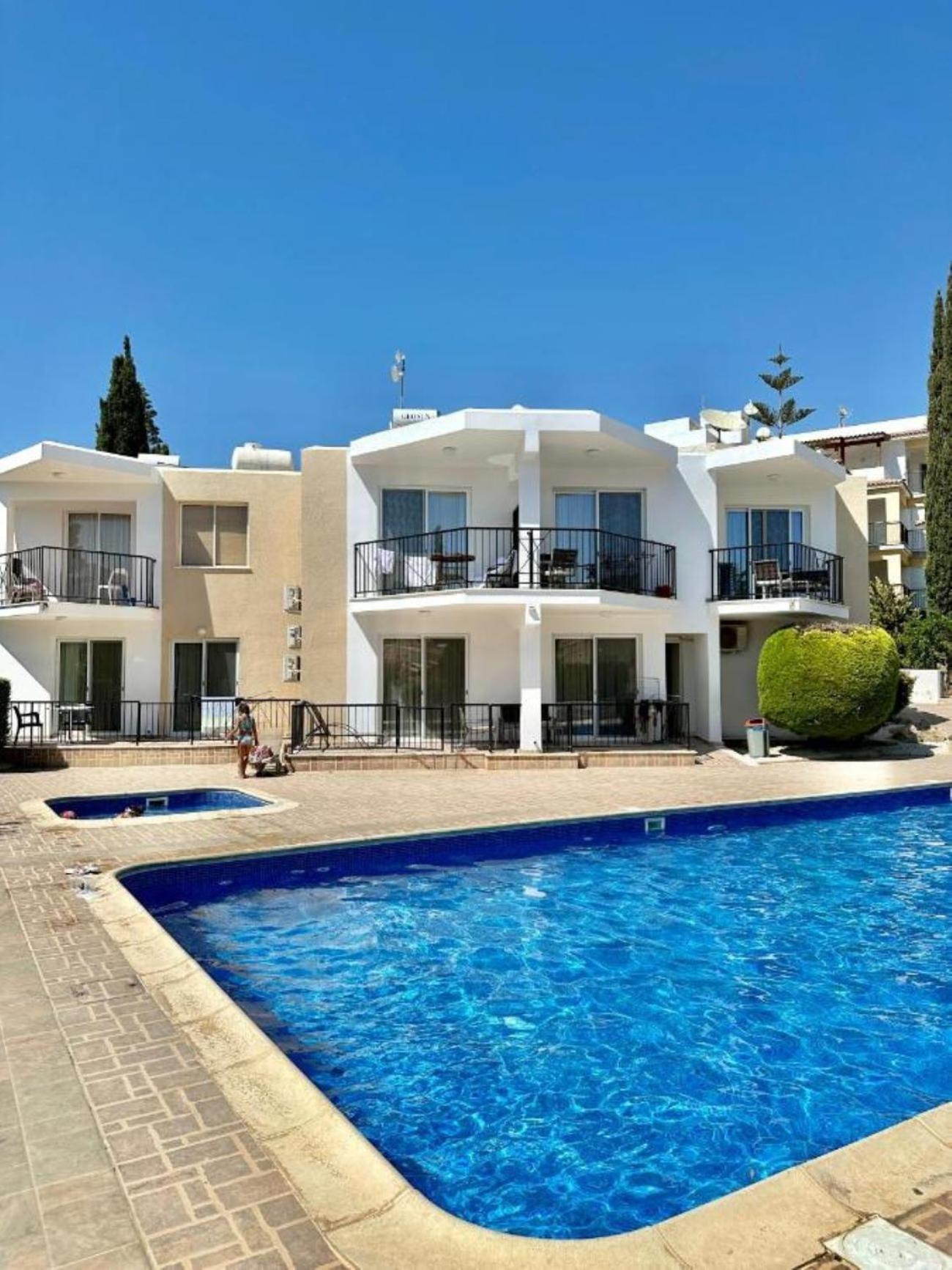 H&O Danaos Sea Breeze Apartment Paphos ภายนอก รูปภาพ