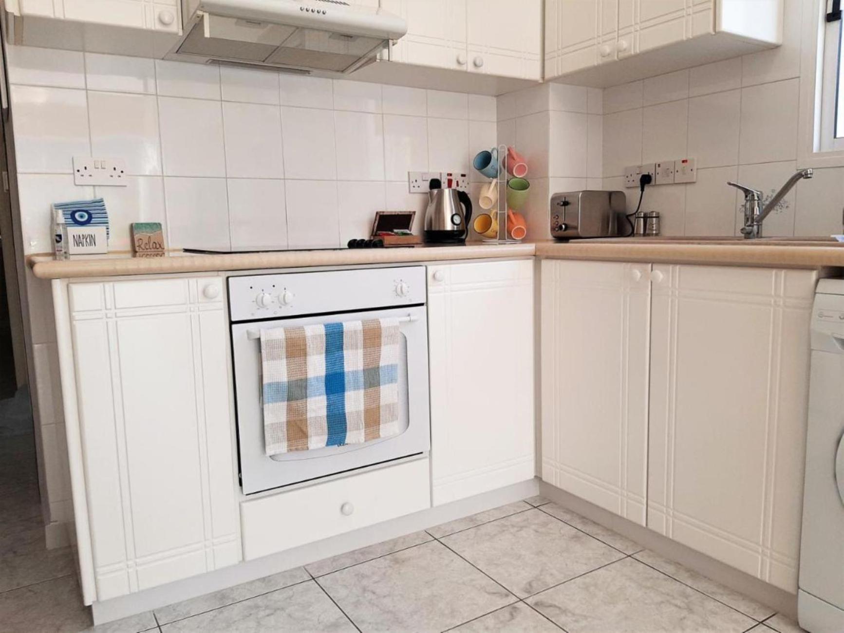H&O Danaos Sea Breeze Apartment Paphos ภายนอก รูปภาพ